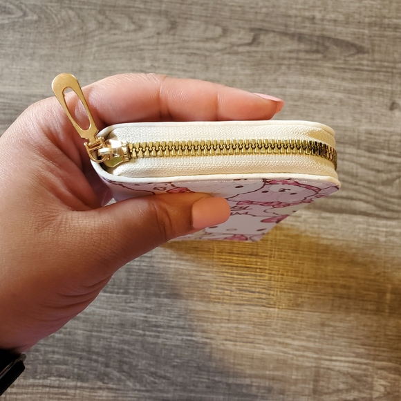 🍒🍒 Hello Kitty & Tiny Chum Wallet - Picture 9 of 10